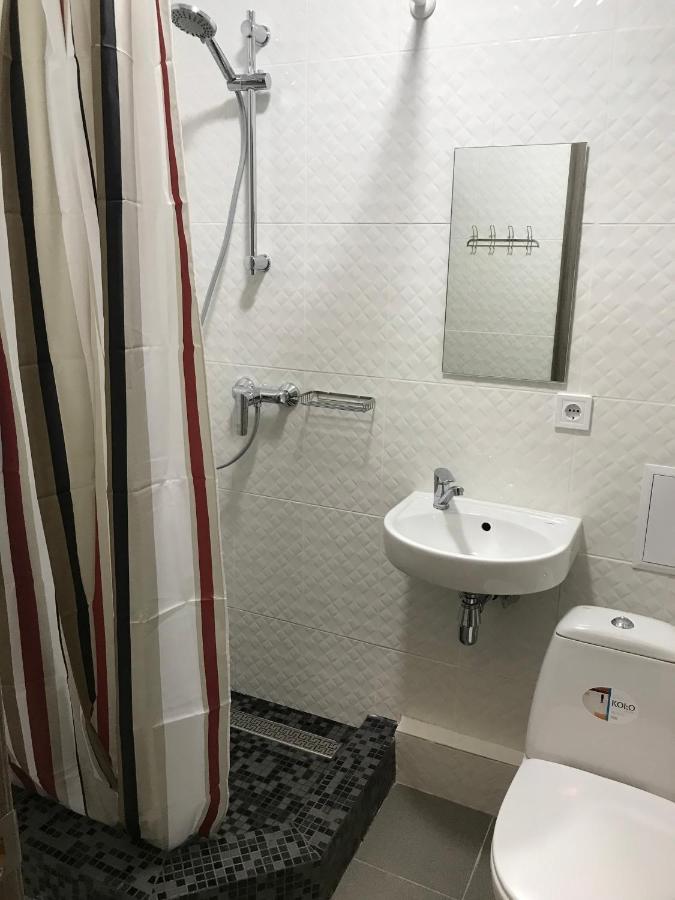 Киев Сдам Посуточно Ул Доброхотова 28 Daily Rent Kyiv St Dobrokhotova 28 Apartment ภายนอก รูปภาพ