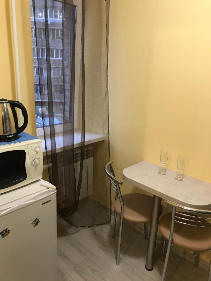 Киев Сдам Посуточно Ул Доброхотова 28 Daily Rent Kyiv St Dobrokhotova 28 Apartment ภายนอก รูปภาพ
